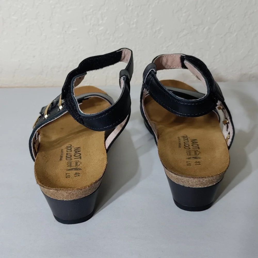 Naot Black Leather Wedge Sandals Womens 41 L10 Ankle Strap Made in Israel